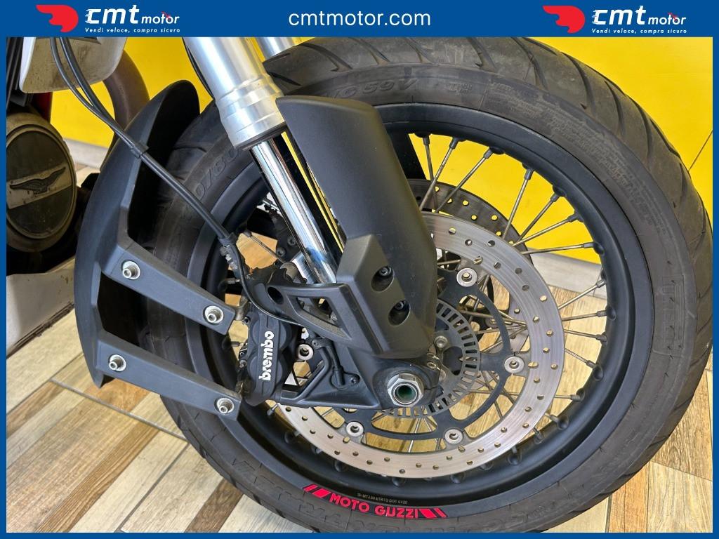 Moto Guzzi V85 TT - 2020