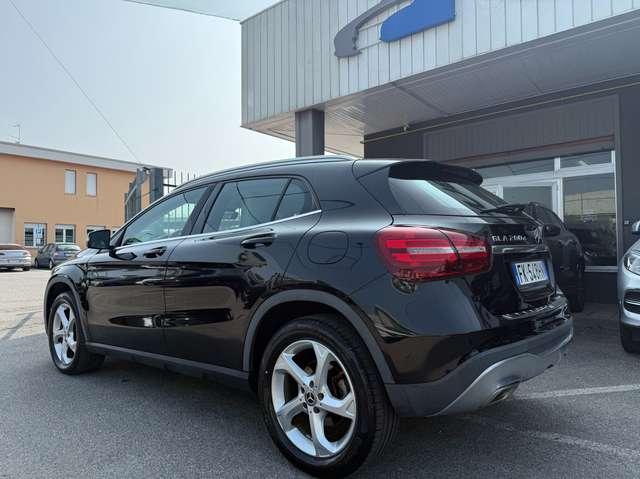 Mercedes-Benz GLA 200 GLA 200 d Sport auto