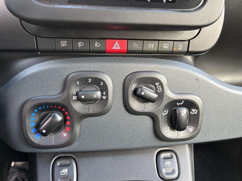 FIAT Panda III Pandina 1.0 firefly hybrid Icon s&s 70cv