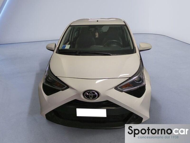 Toyota Aygo 1.0 VVT-i x-play