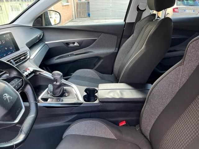 Peugeot 3008 BlueHDi 130 S&S Business