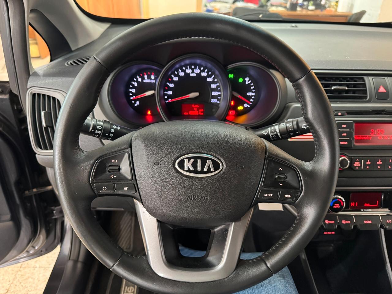Kia Rio 1.4 CRDi 90 cv. EX PLUS OK NEOPATENTATI