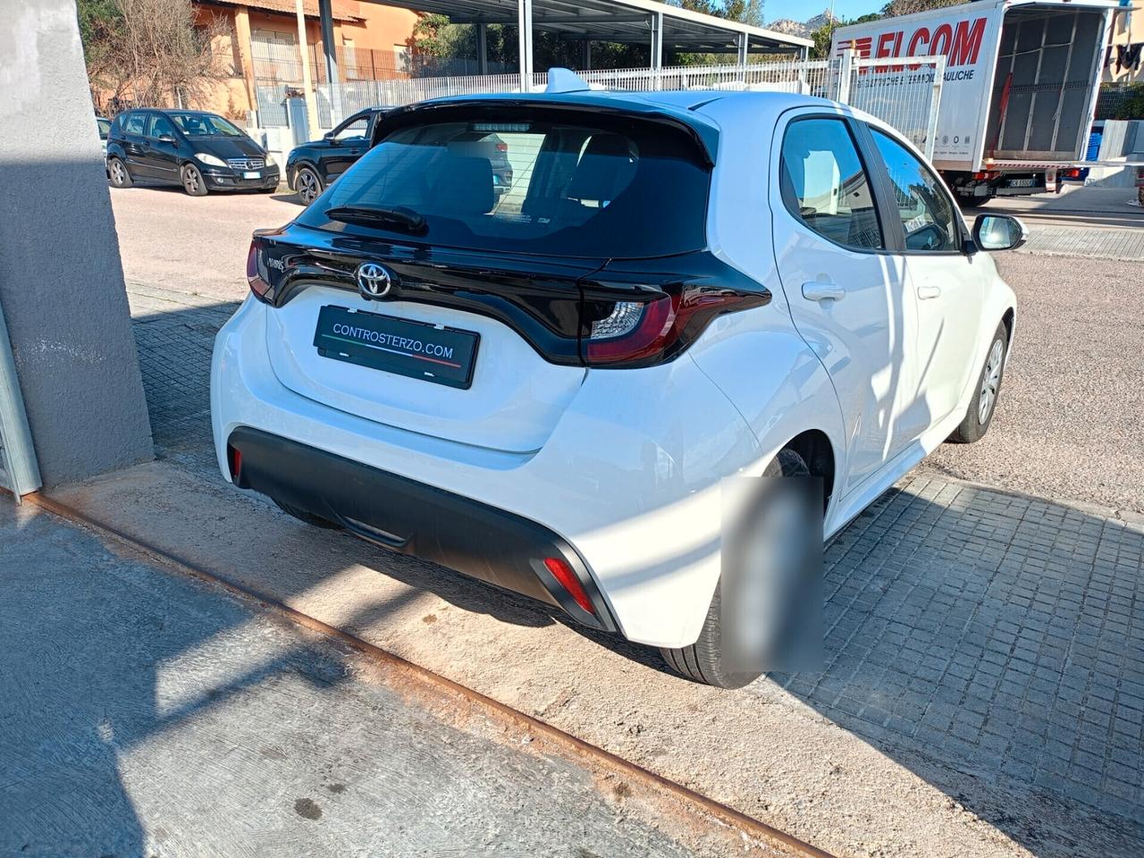 Toyota Yaris 1.0-72cv