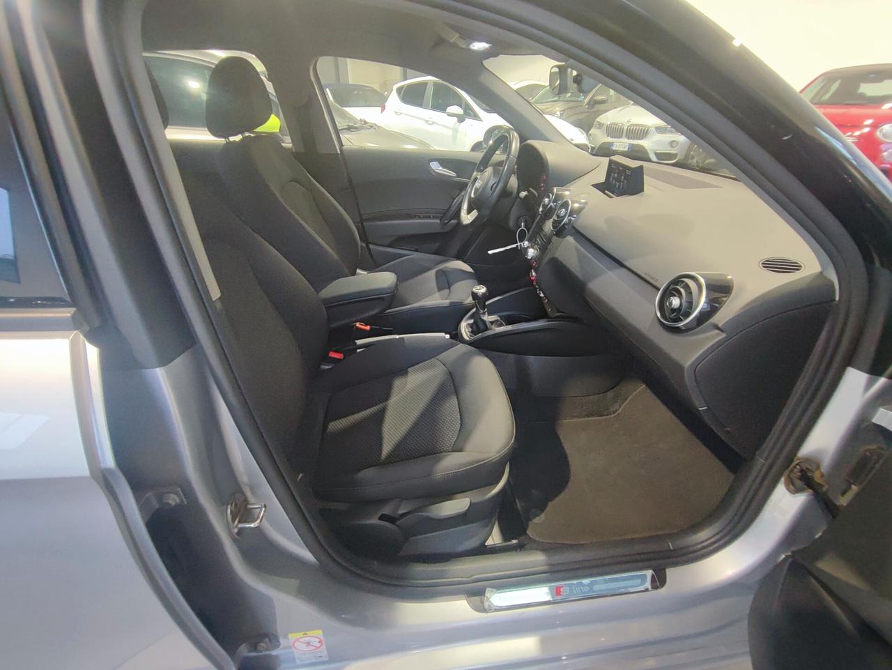 Audi A1 1.6 TDI S line edition plus