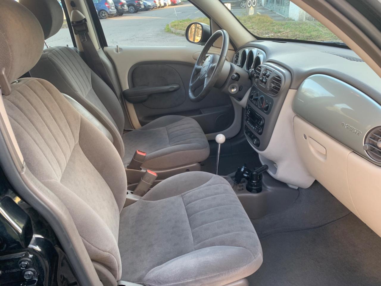 Chrysler PT Cruiser PT Cruiser 2.0 cat Classic