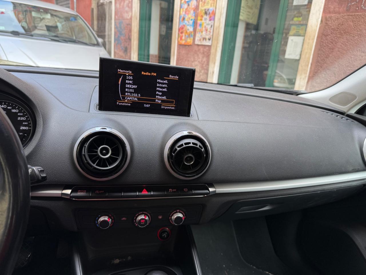 Audi A3 1.6 TDI S tronic Ambition