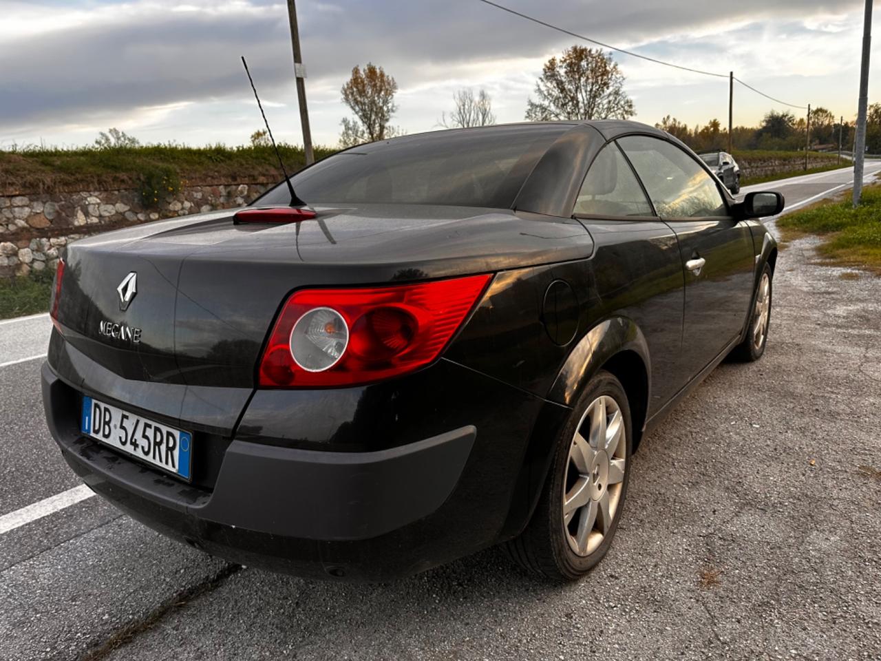Renault Megane Mégane C-C 1.9 dCi/130CV Confort Authentique