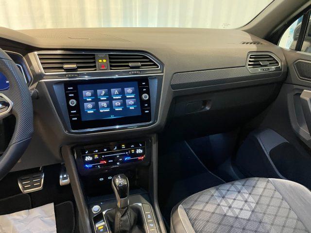 VOLKSWAGEN Tiguan 2.0 TDI DSG 4MOTION R-Line Navi Matrix 20" Camera