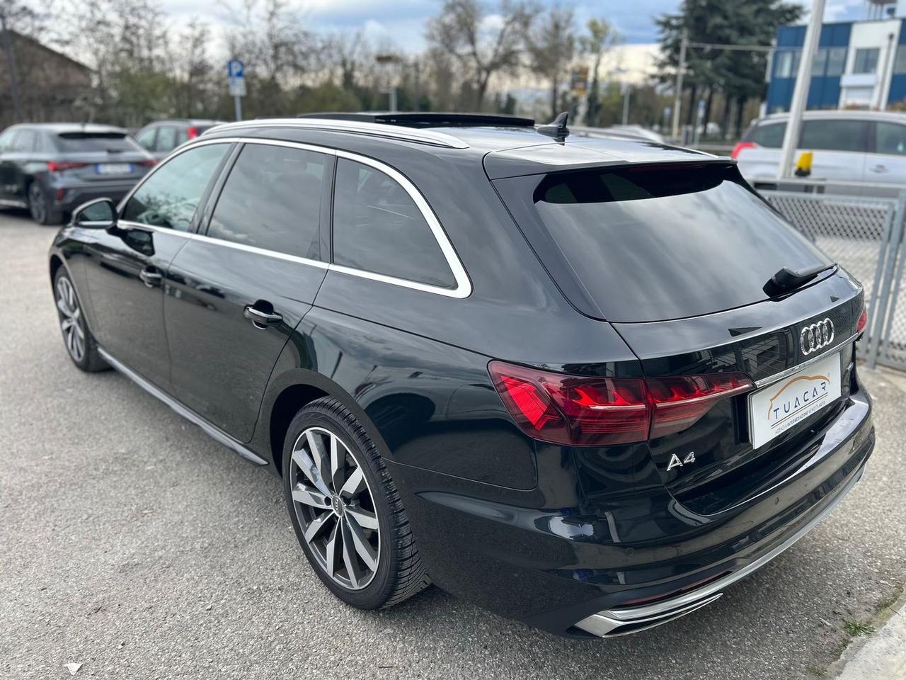 Audi A4 2.0 40 TDI Business Advanced #9936