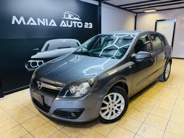 Opel Astra 1.7 CDTI 101CV 5 porte Cosmo*NEOPATENTATI*