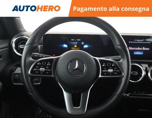 MERCEDES-BENZ A 180 d Automatic Sport