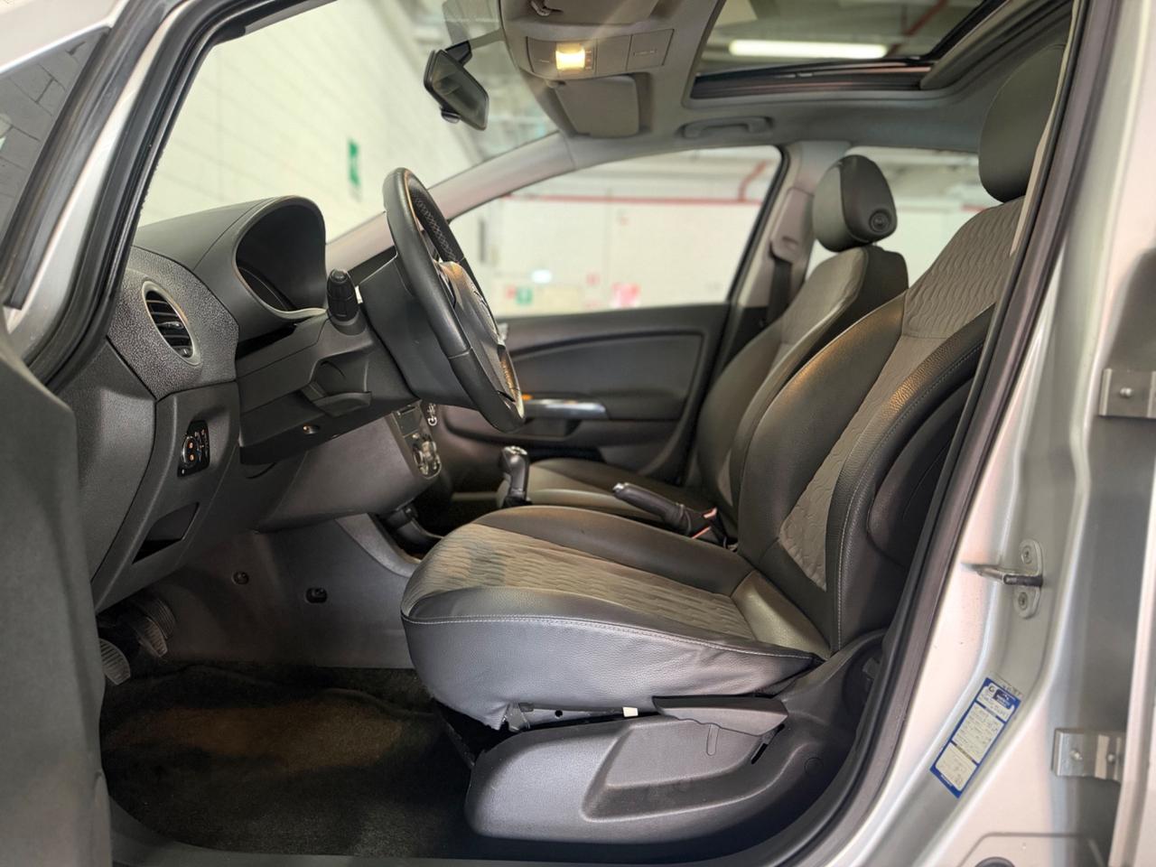 Opel Corsa 1.2 5 porte Club