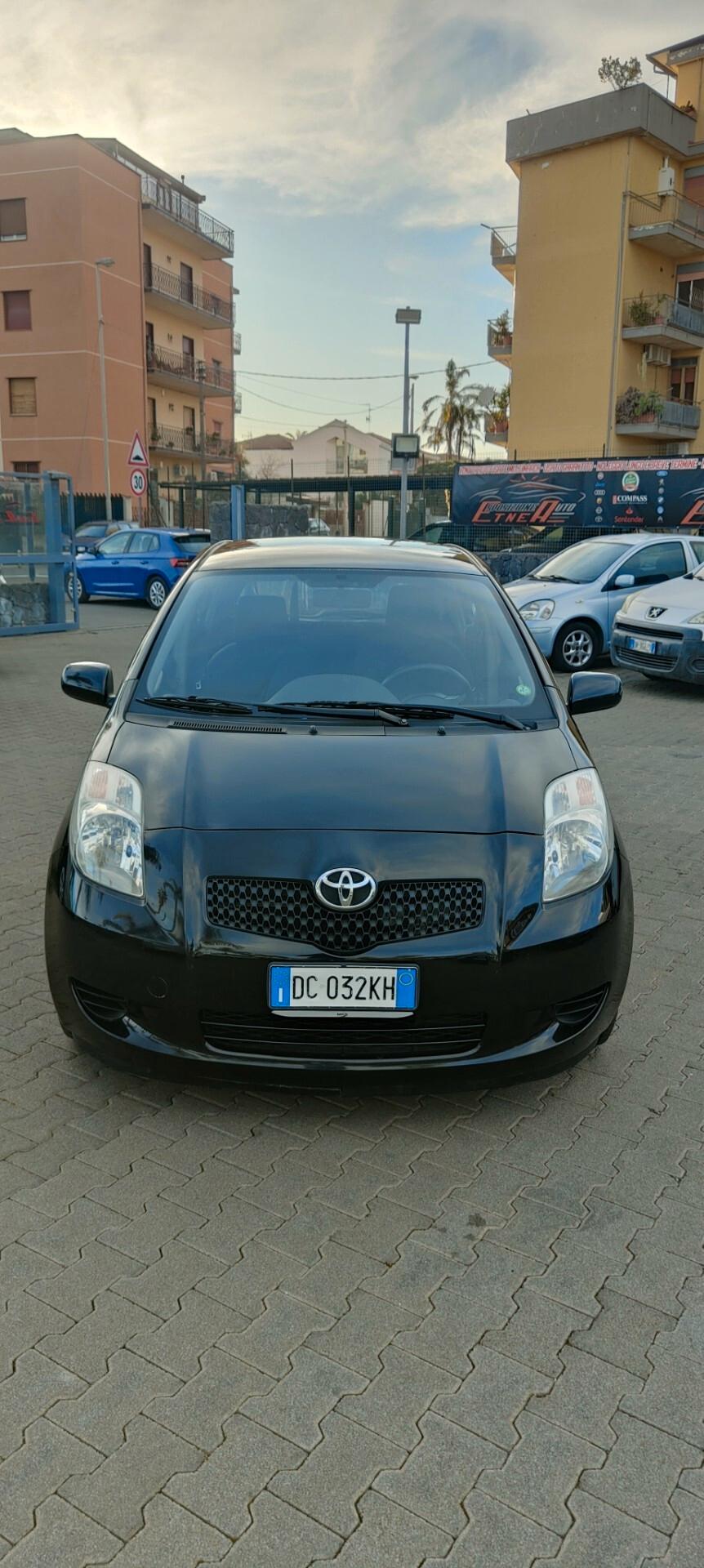 Toyota Yaris 1.4 D-4D 5 porte diesel