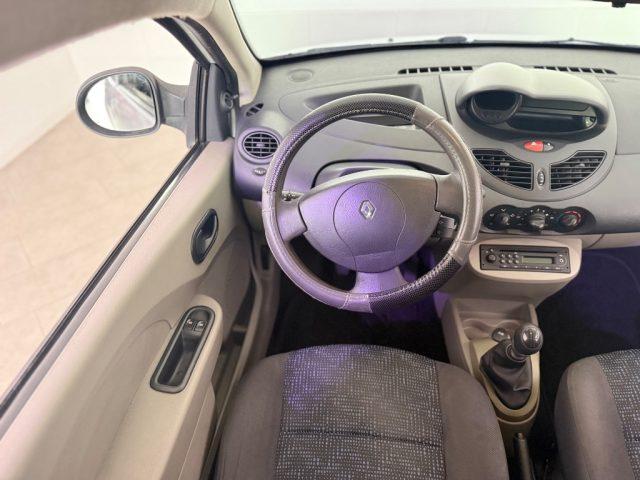 RENAULT Twingo 1.2 8V Le Iene
