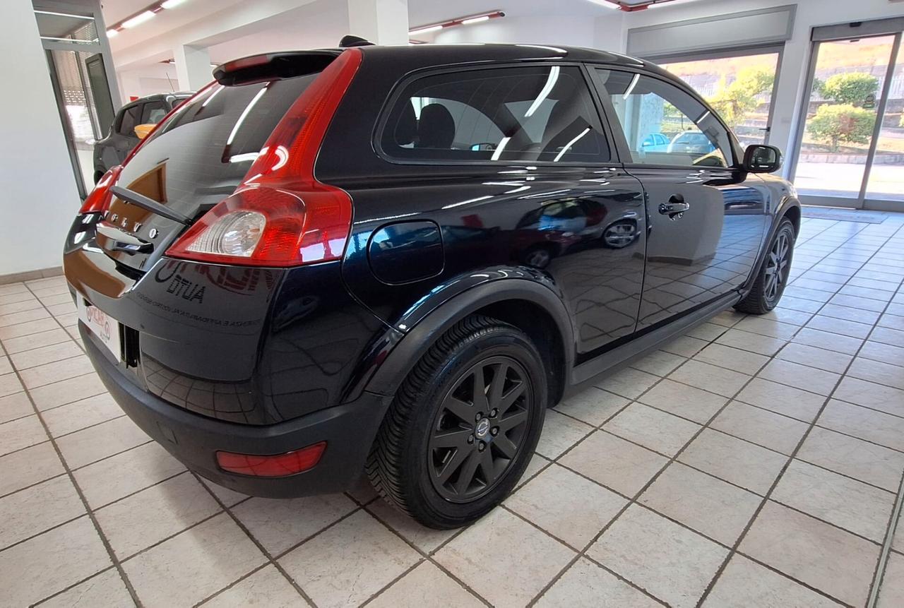 Volvo C30 1.6 D Summum