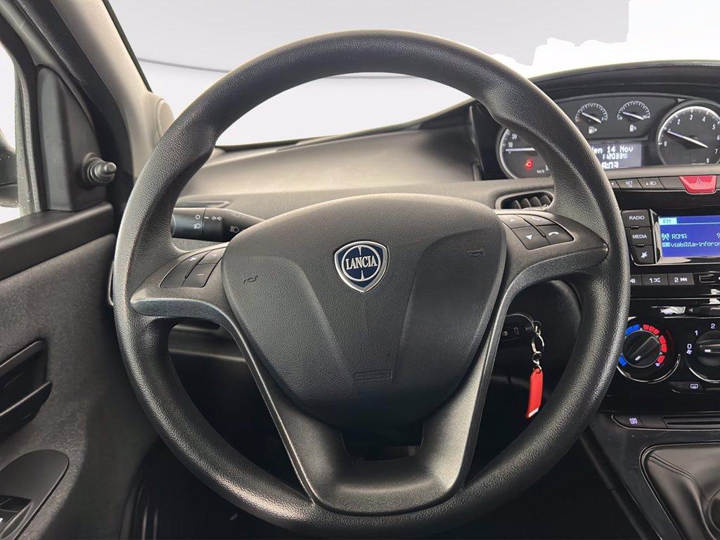 LANCIA Ypsilon 1.0 firefly hybrid silver s&s 70cv del 2022