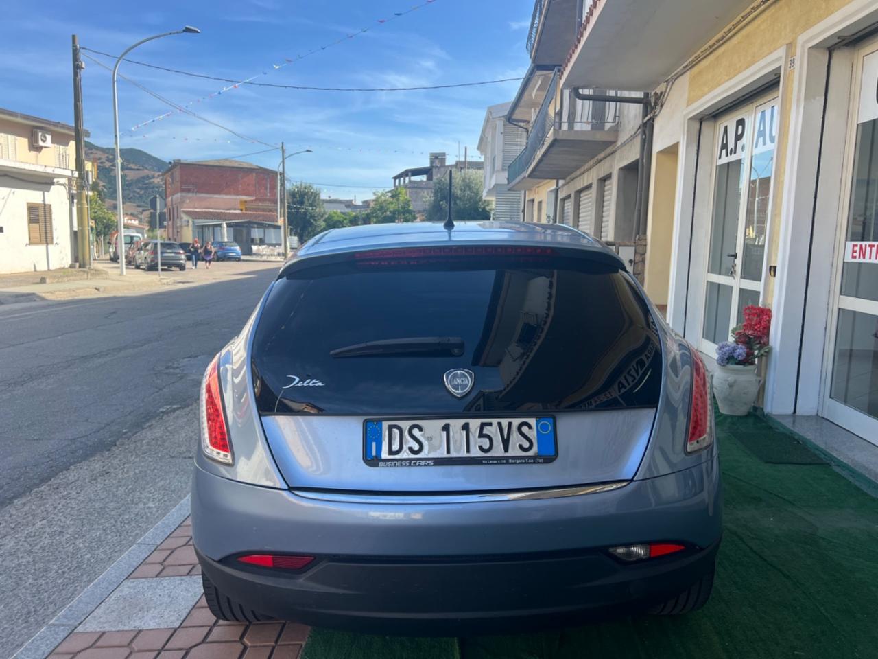 Lancia Delta 1.6 MJT DPF Platino