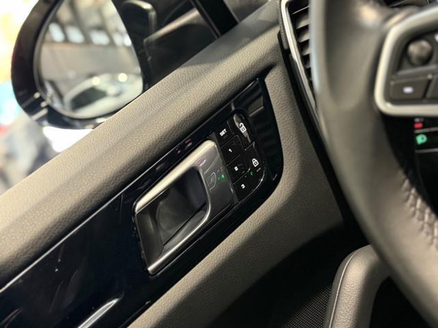 PORSCHE Cayenne Coupé 3.0 V6