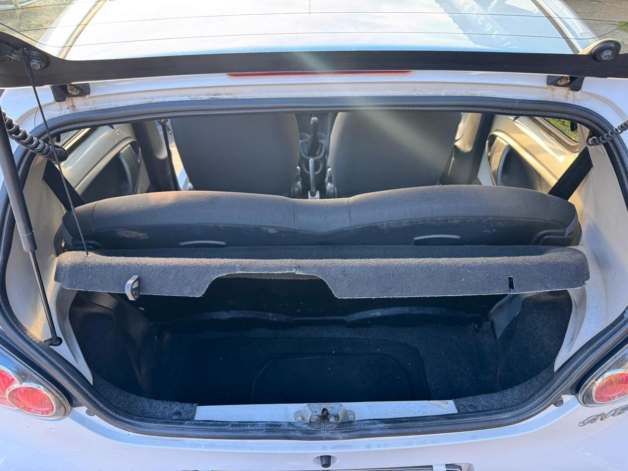 Toyota Aygo 1.0 12V VVT-i 5 porte Now Connect