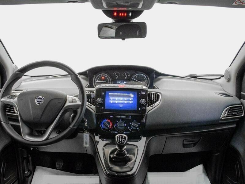 LANCIA YPSILON 1.0 firefly hybrid Gold s/s 70cv