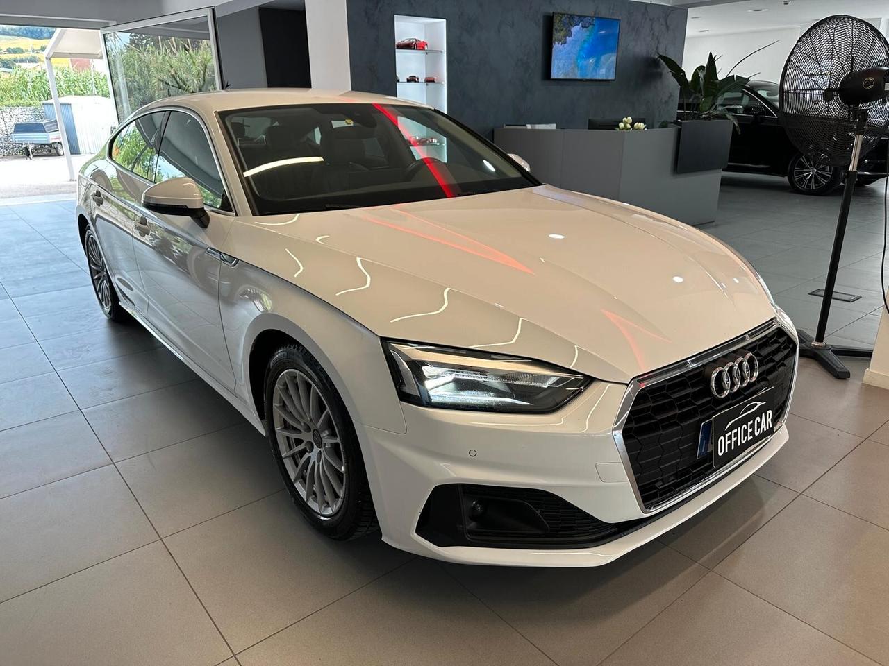 Audi A5 Sportback 40 2.0 g-tron Business Advanced