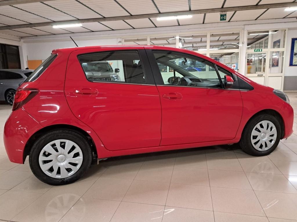 TOYOTA Yaris III 2015 - Yaris 5p 1.3 Active E6