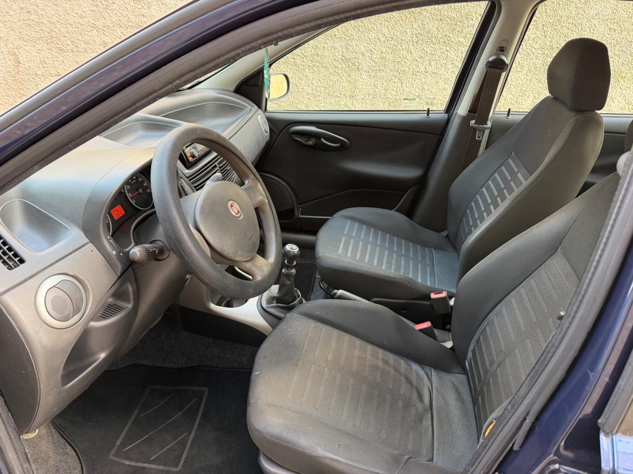 FIAT PUNTO 1.2 BENZINA EURO4 CLIMA FUNZIONATE