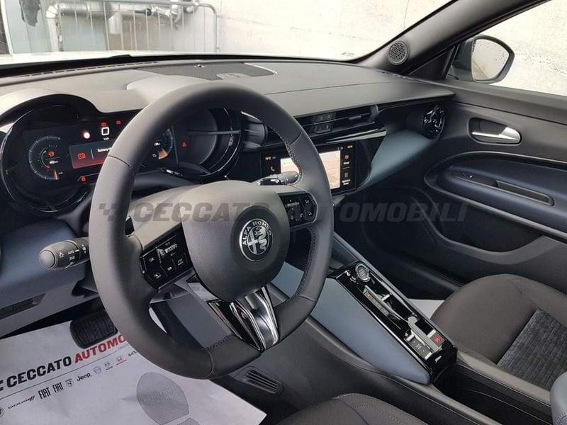 Alfa Romeo Junior Junior 1.2 ibrida 136cv edct6