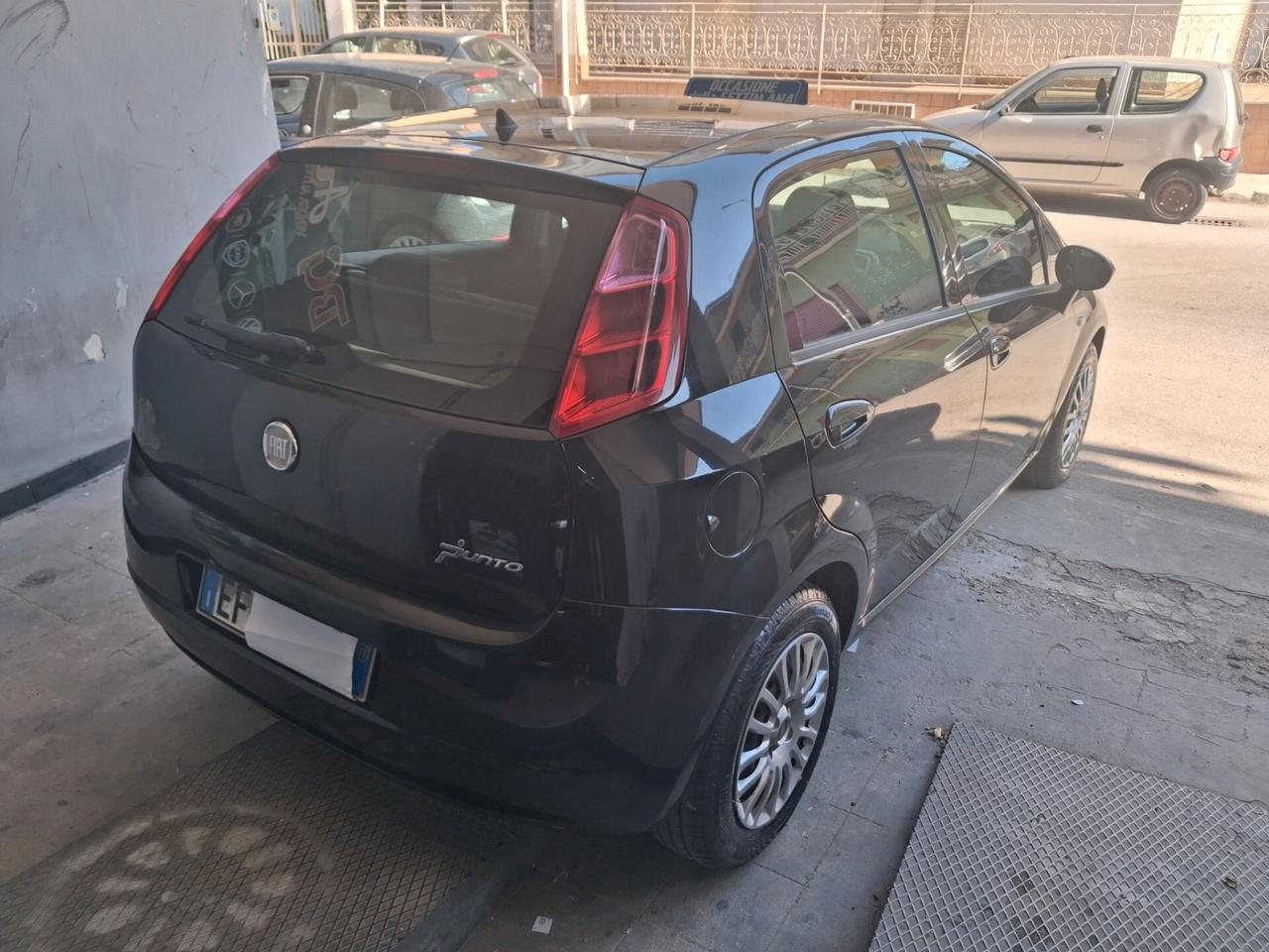 Fiat Grande Punto 1.3 MJT 75 CV unico prop 2011