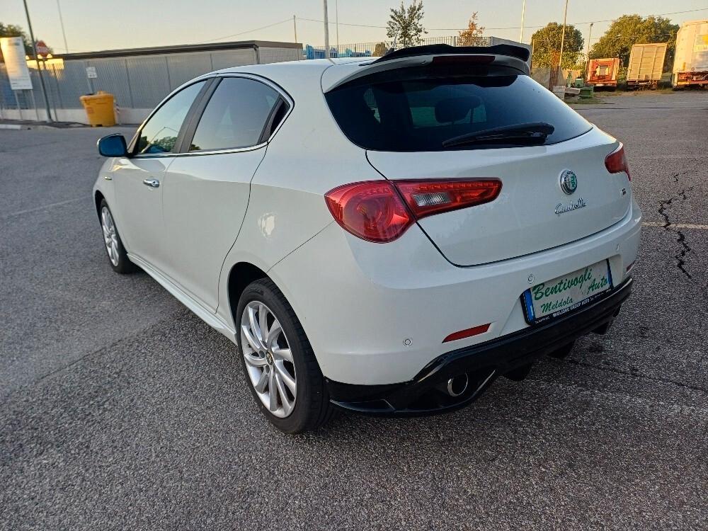 Alfa Romeo Giulietta 2.0 JTDm-2 170 CV Distinctive