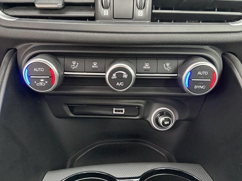 Alfa Romeo Giulia 2.0 T 280cv Sprint AT8 Q4