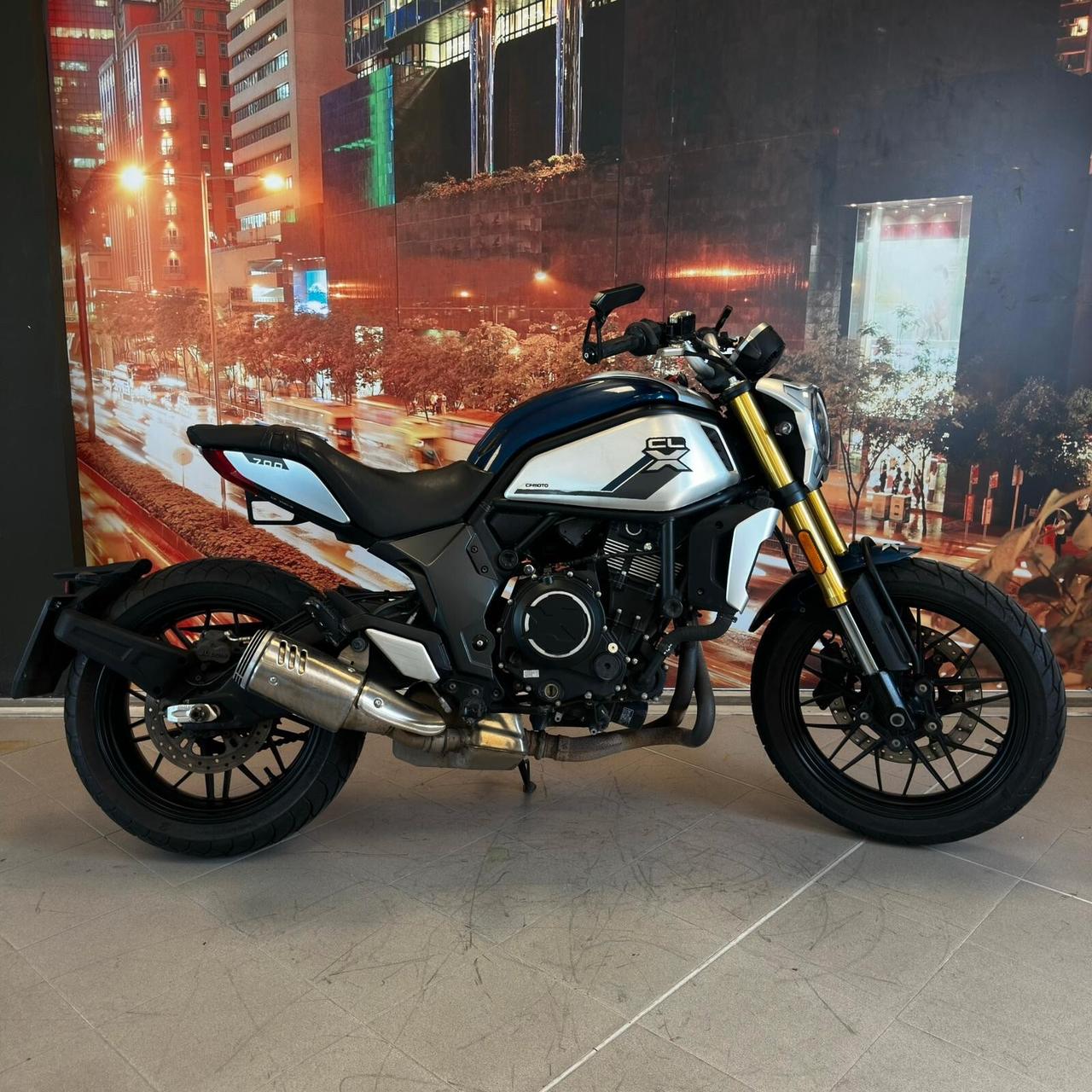 Cf Moto 700CL-X
