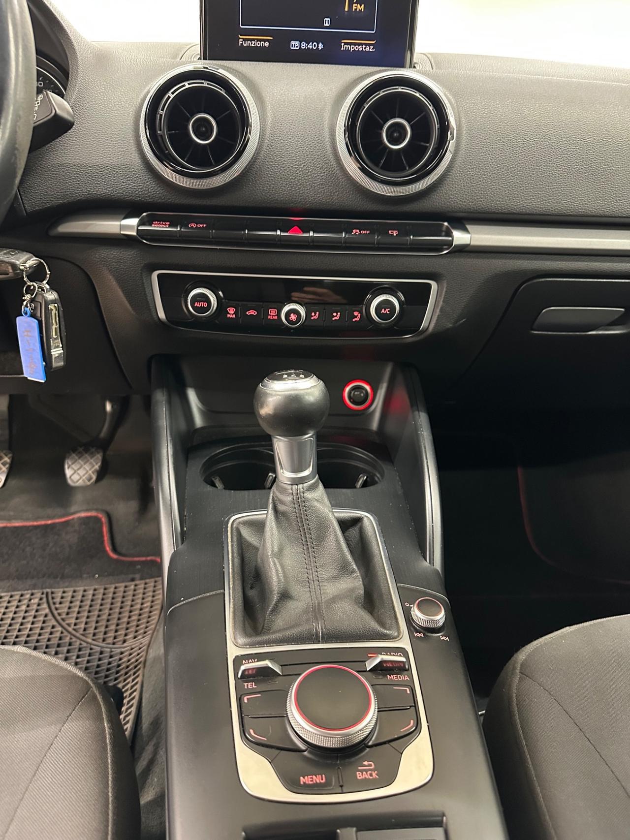 Audi A3 SPB 1.6 TDI clean diesel S tronic Business