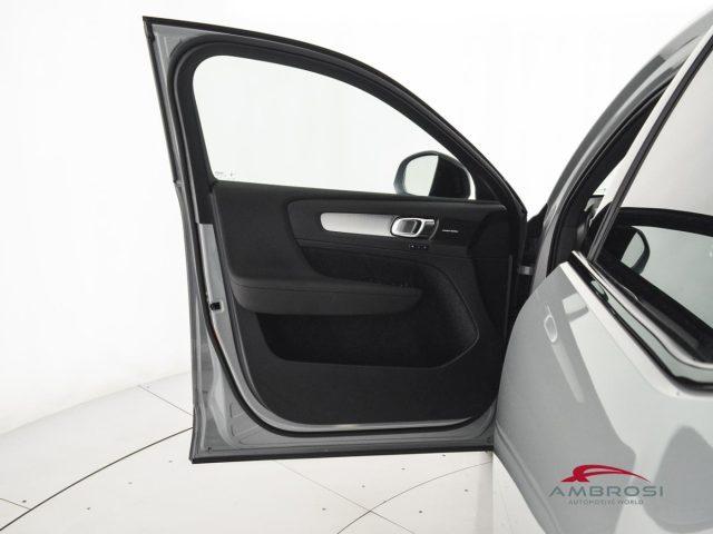 VOLVO XC40 B3 Mild hybrid Benzina Plus Dark