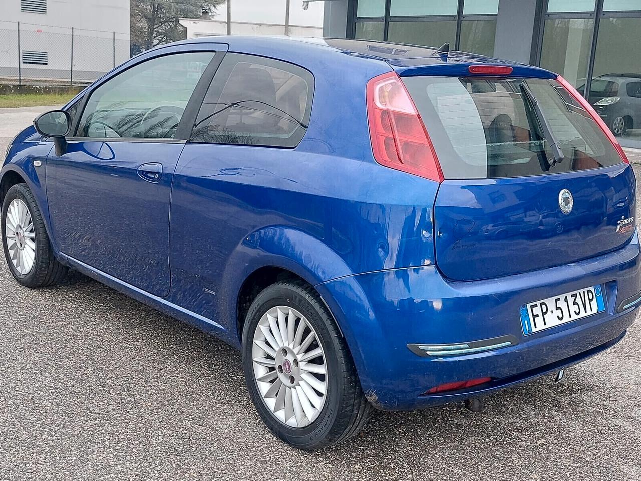 Fiat Grande Punto Grande Punto 1.4 3 porte Dynamic