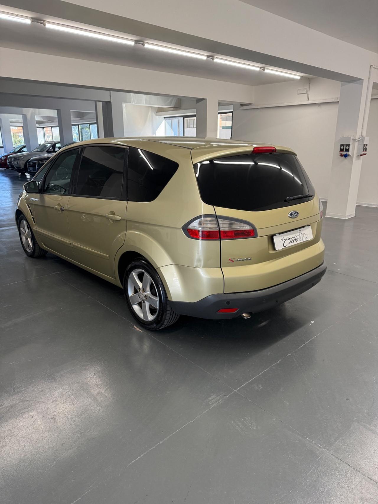 Ford S-Max 2.0 TDCi 140CV Titanium