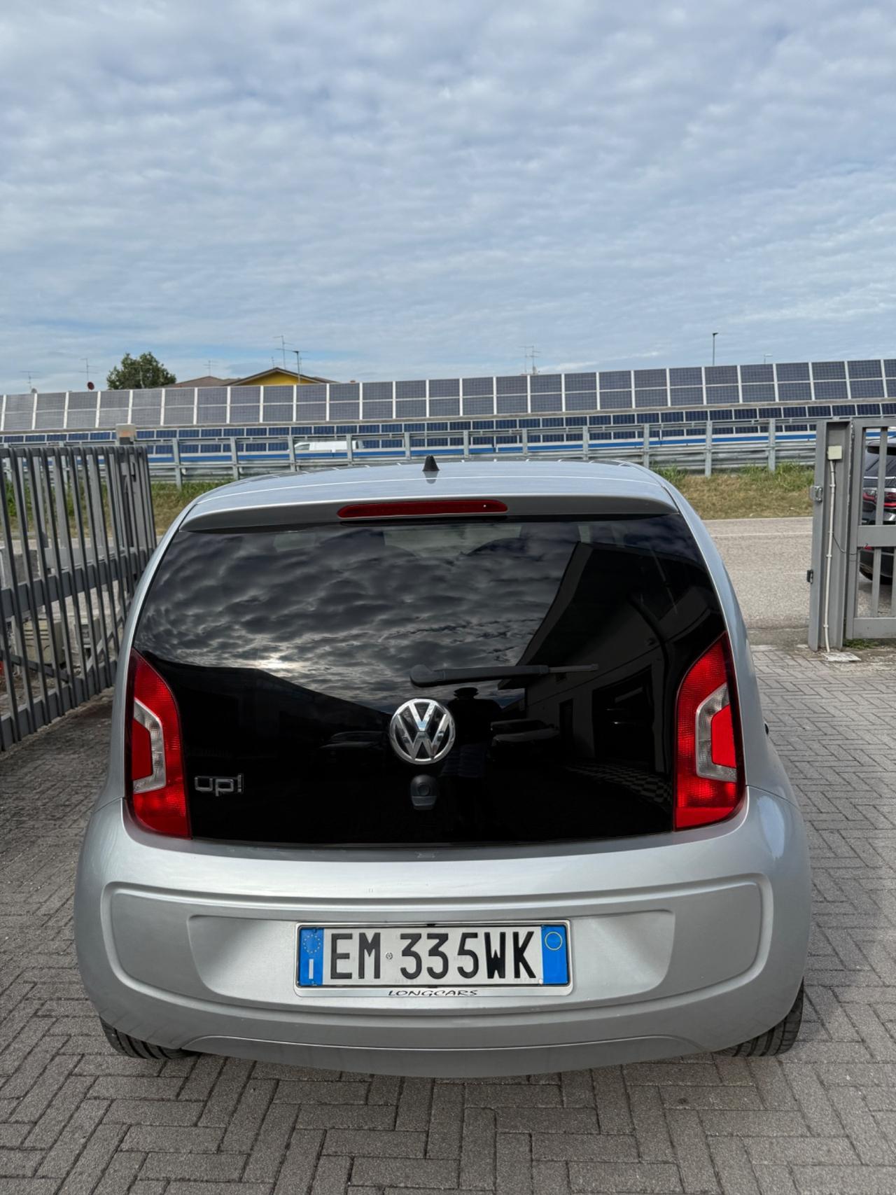 Volkswagen up! 1.0 75 CV 3p. high
