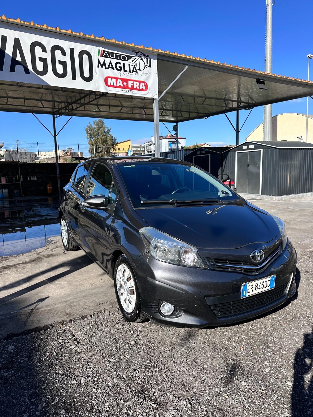 Toyota Yaris 1.4 D-4D 3 porte Lounge