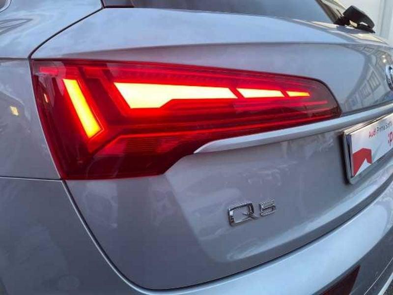 Audi Q5 40 2.0 tdi mhev 12V S line quattro s-tronic
