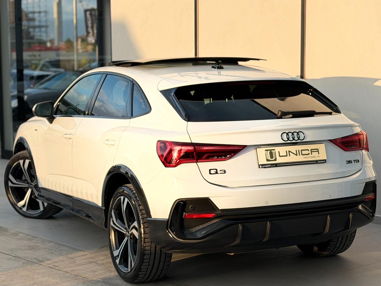 Audi Q3 SPB 35 2.0 TDI 150 CV S-LINE S-TRONIC TETTO