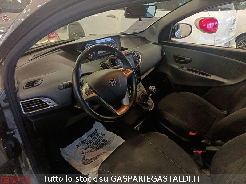 Lancia Ypsilon Ypsilon 1.0 FireFly 5 porte S&S Hybrid Gold