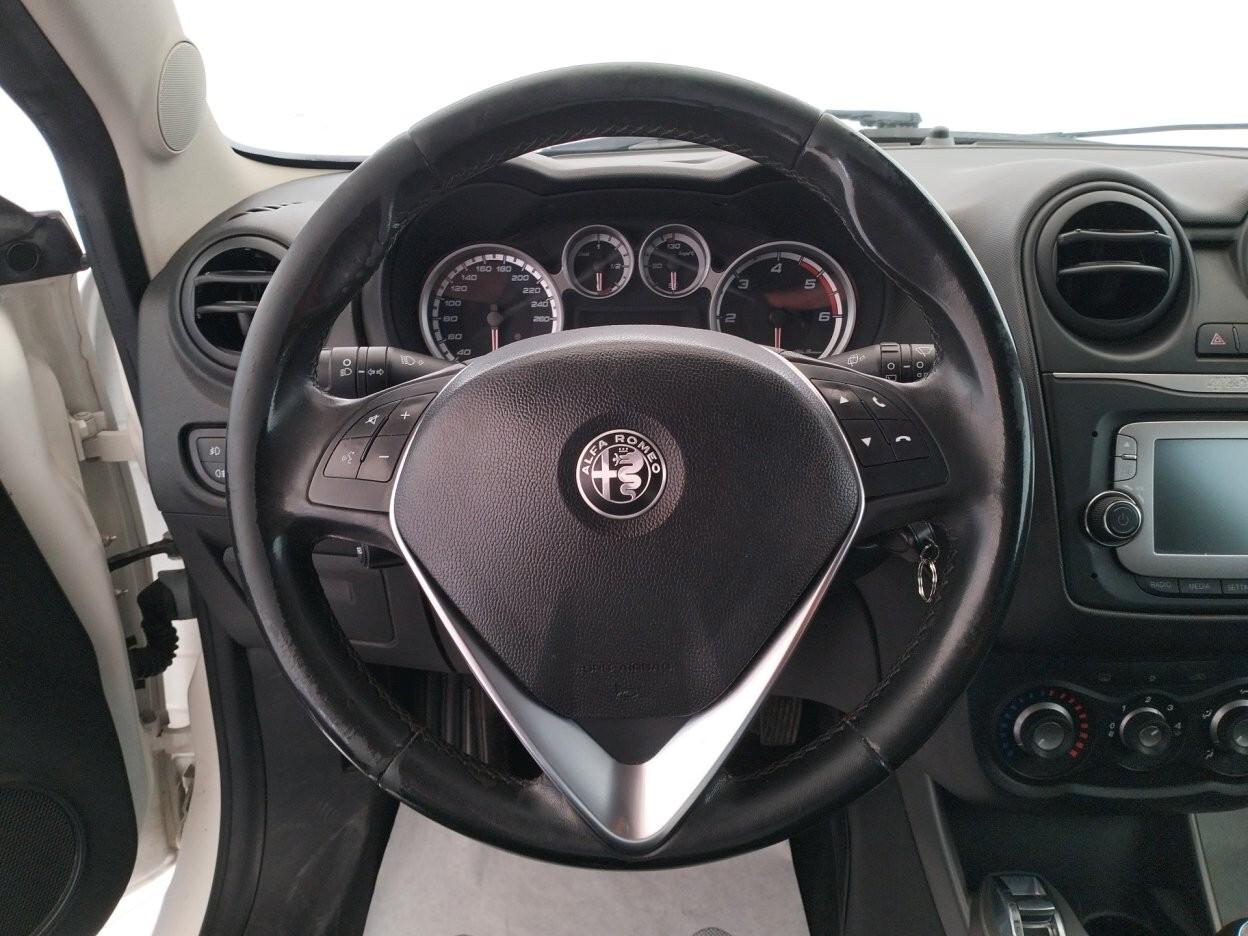 ALFA ROMEO MITO 1.3 jtdm 95cv E6 - NEOPATENTATI