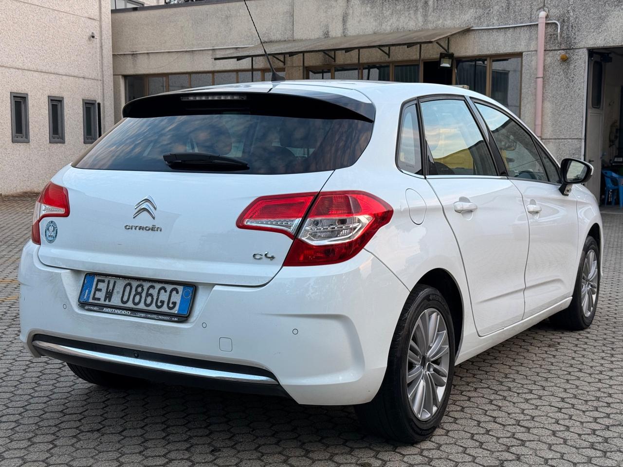 Citroen C4 Vti 2014 benz/gpl