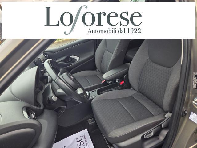 TOYOTA Yaris 1.5 Hybrid 5 porte Business
