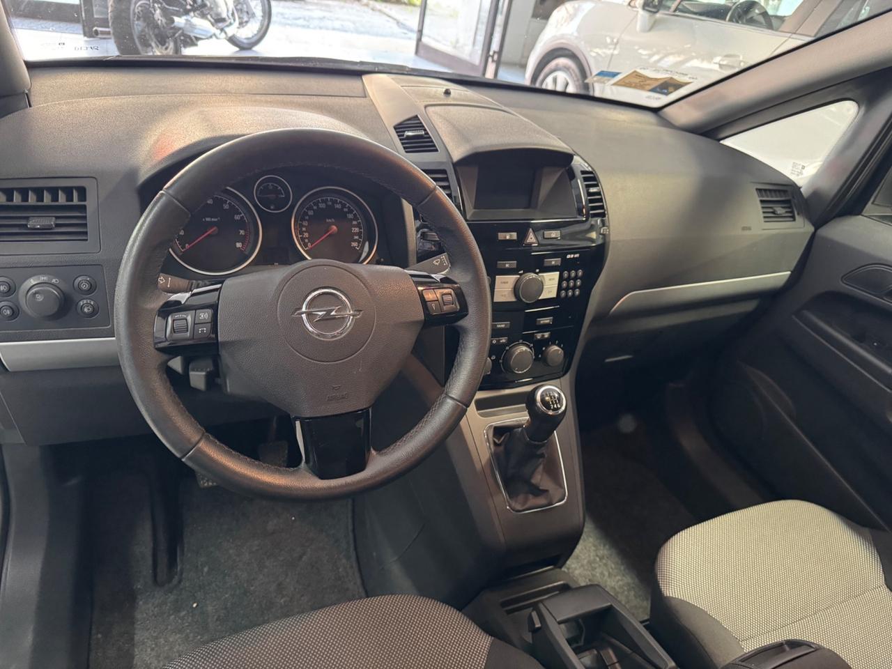 Opel Zafira 1.6 EcoM