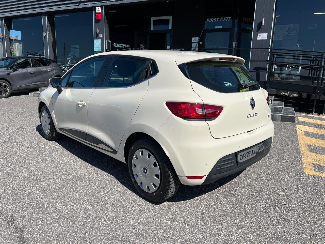 RENAULT Clio 1.5 dCi 8V 75CV S&S ENERGY ZEN N1 AUTOCARRO +IVA