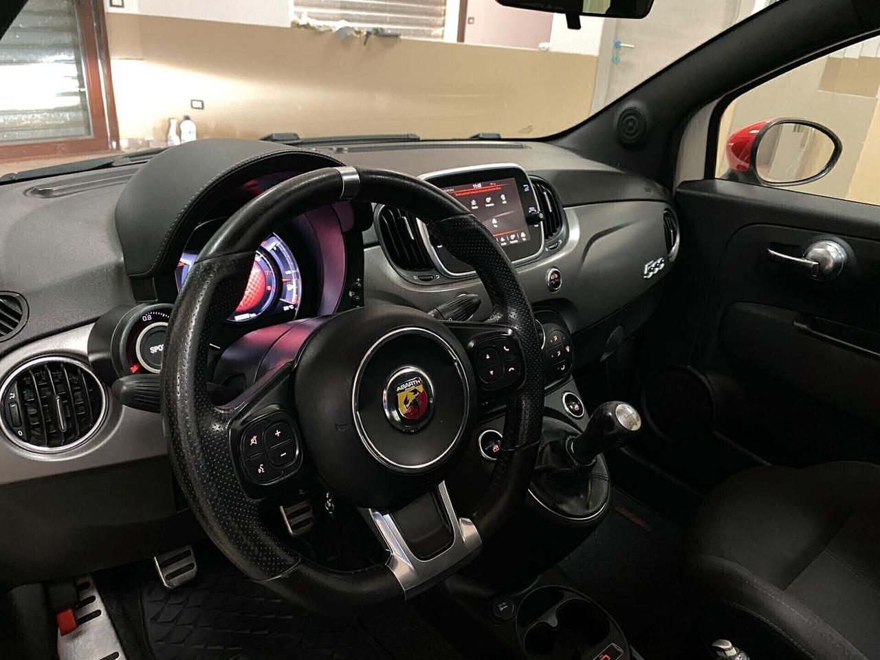 Abarth 595 1.4 Turbo T-Jet 160 CV Pista