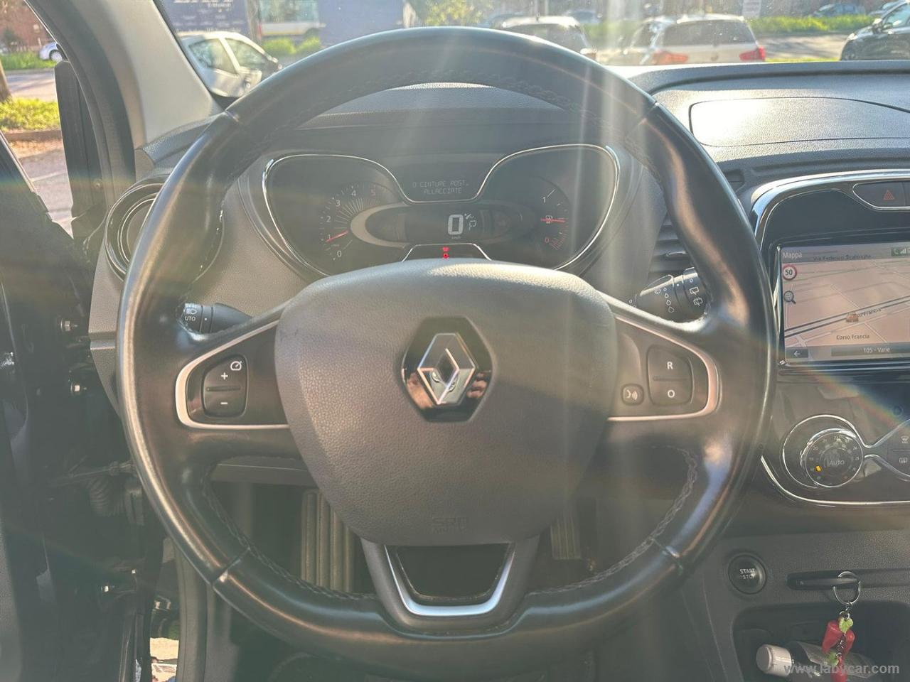 RENAULT Captur dCi 8V 90 CV EDC S&S Energy Zen *NEOPATENTATI*