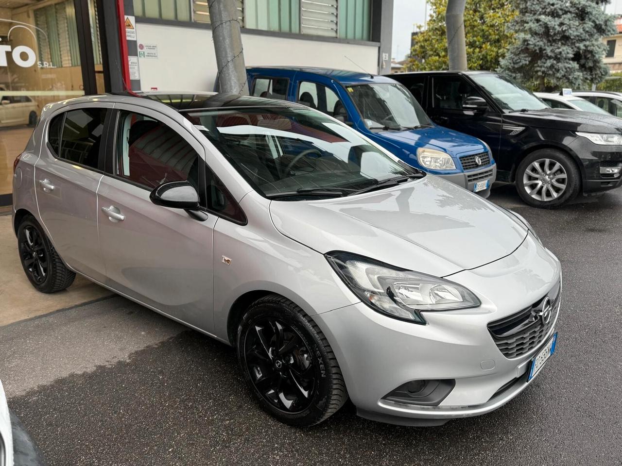 Opel Corsa 1.2 5 porte b-Color ok neopatentati