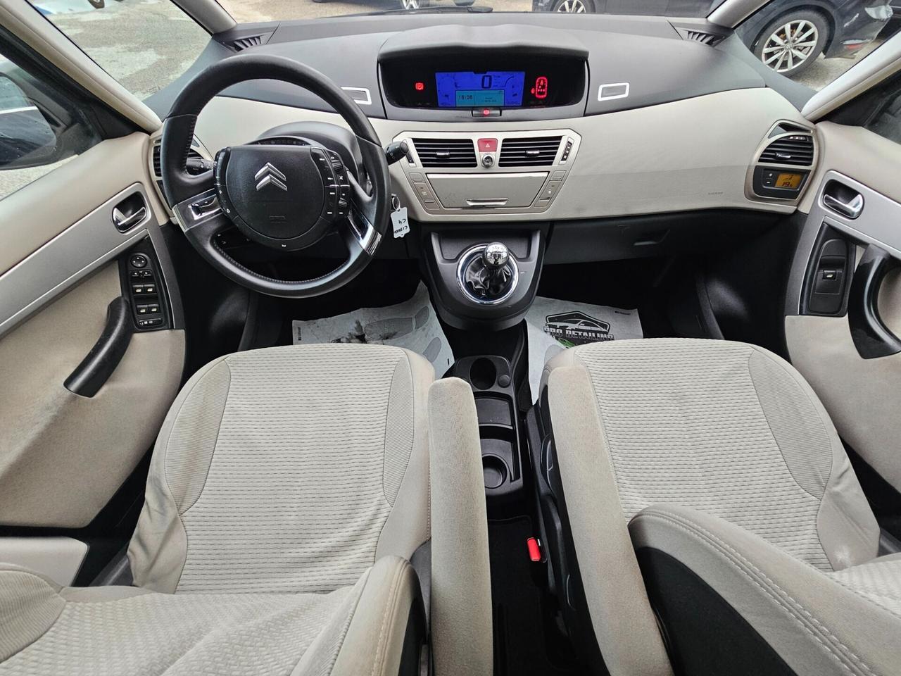Citroen C4 Picasso 1.6 Benzia 120 cv